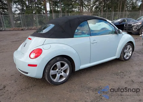 2006 Volkswagen New Beetle 2.5 from USA, damaged, VIN 3VWSF31Y86M323549